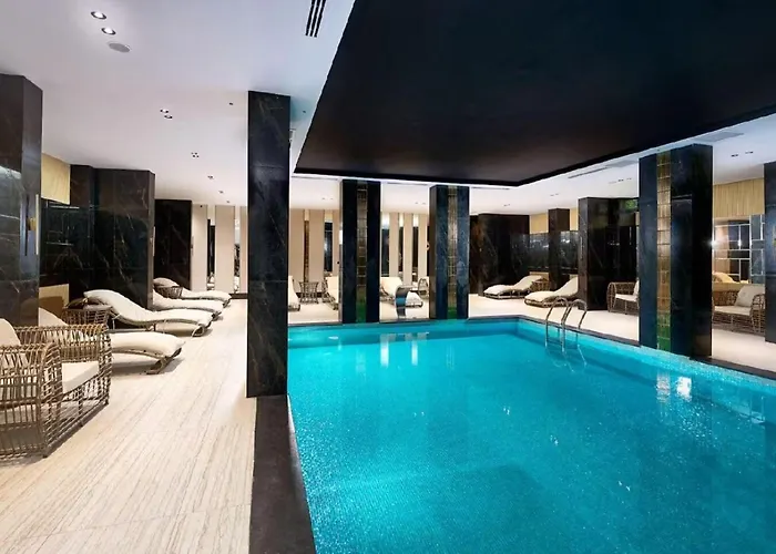 Stylish Accommodation By The Sea