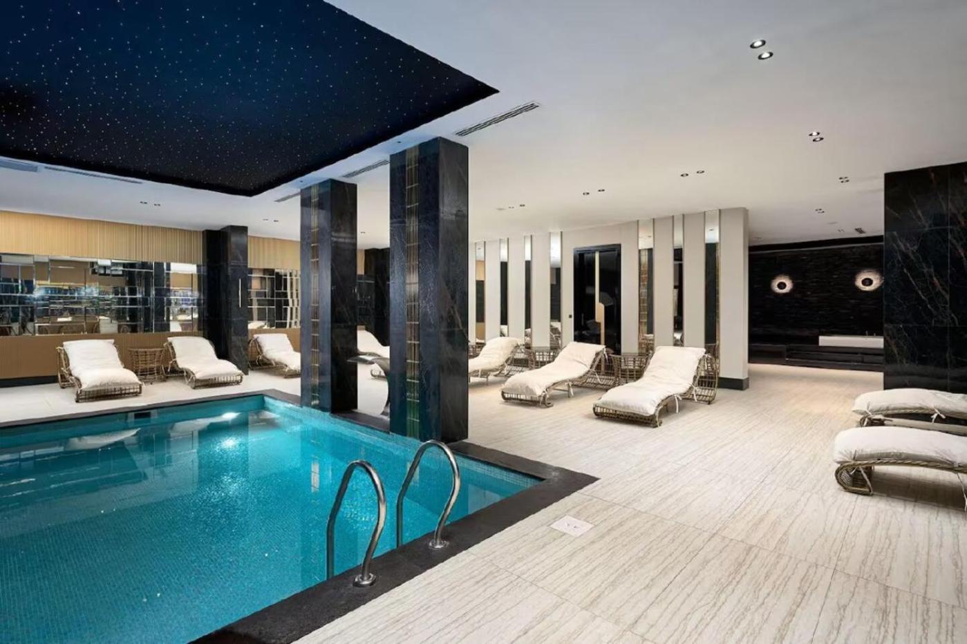 Stylish By The Sea Apartament